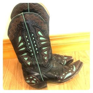 Designer Cowboy Boots, moved to NYC and don’t use
